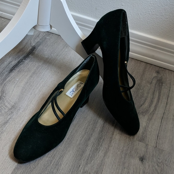 green velvet block heels